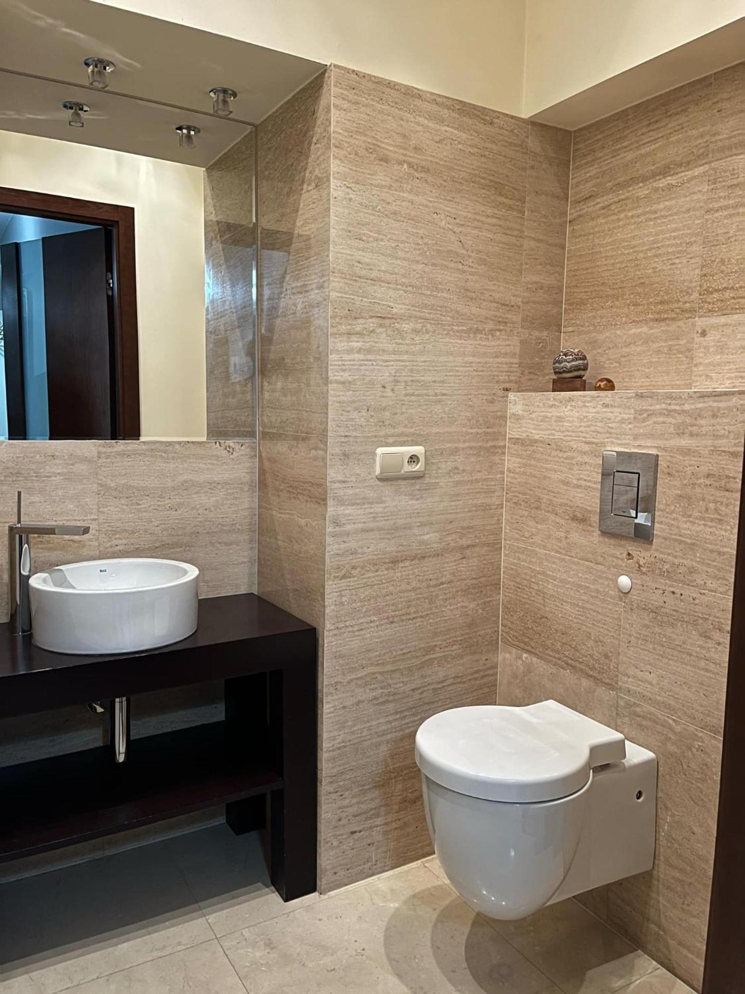 Luxury Close To The Royal Bath Park And The Center Apartment